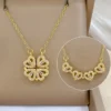 a6e5bf25-2de9-4f20-9608-4885b4a3be4c.webp 2-in-1 Magnetic Four Leaf Clover Heart Gold Necklace